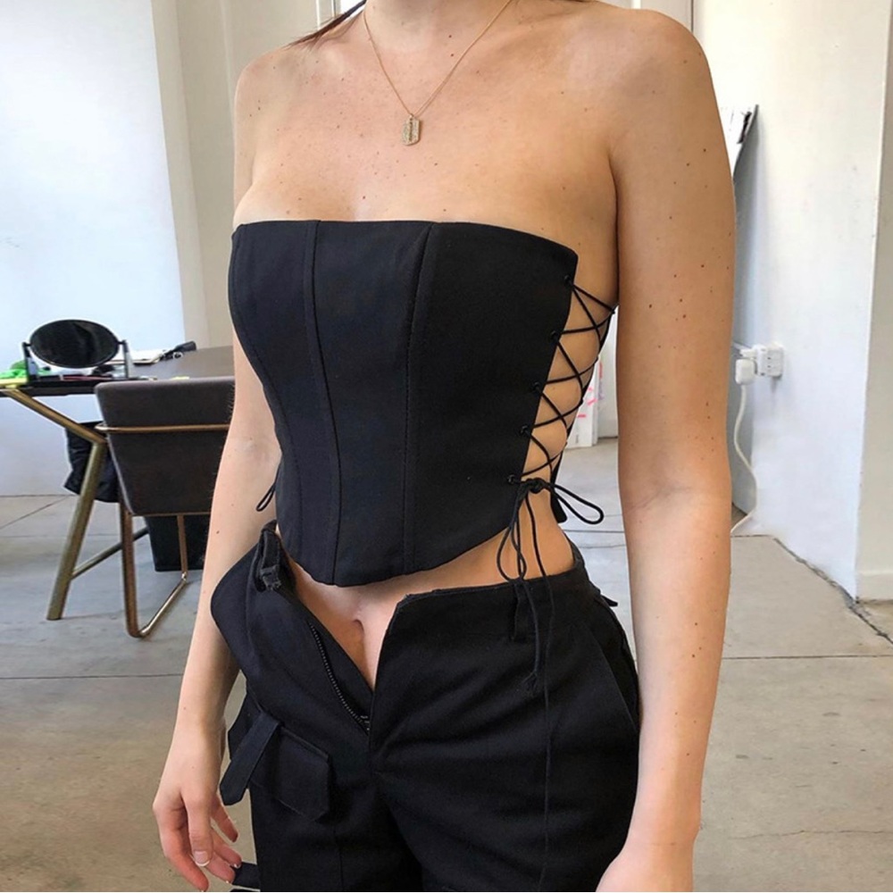 Corset top black size small *new*